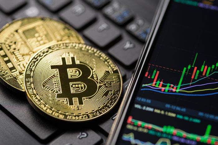 Bitcoin đã quay đầu sau khi chạm ngưỡng 69,000 USD