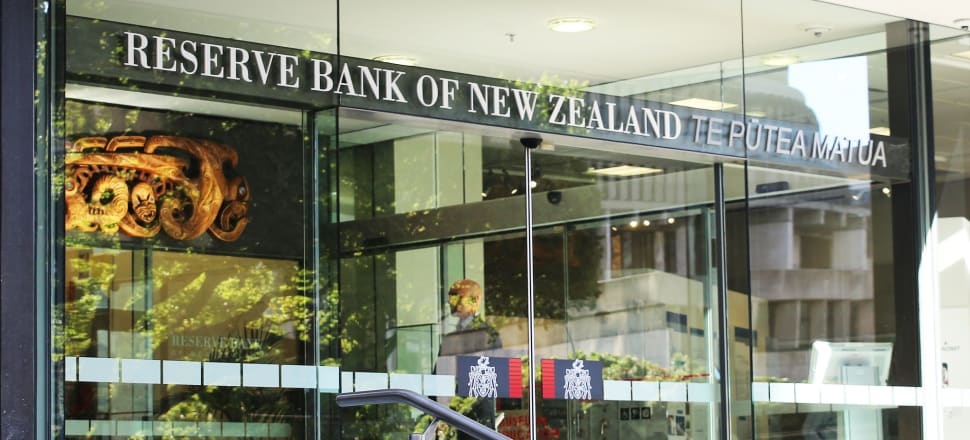 AUD/NZD giảm mạnh 60 pip khi RBNZ tăng lãi suất 50 điểm cơ bản