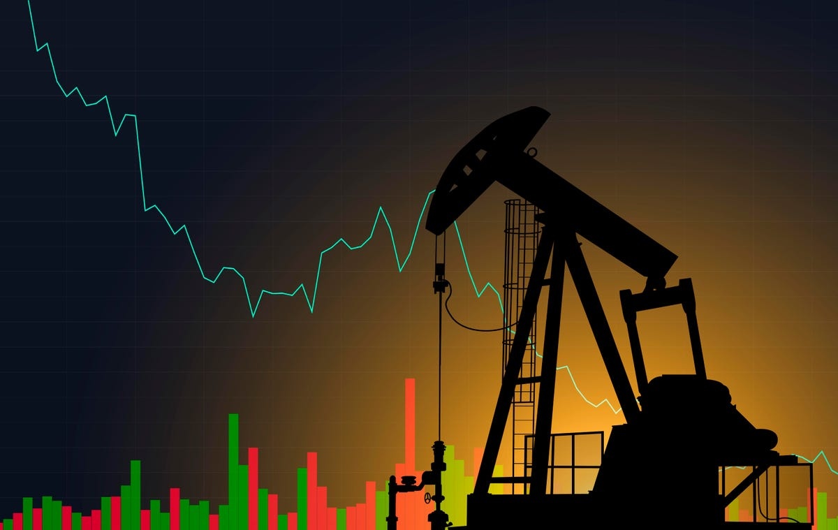 Giá vàng đi lên, giá dầu giảm mạnh do lo ngại khủng hoảng ngân hàng