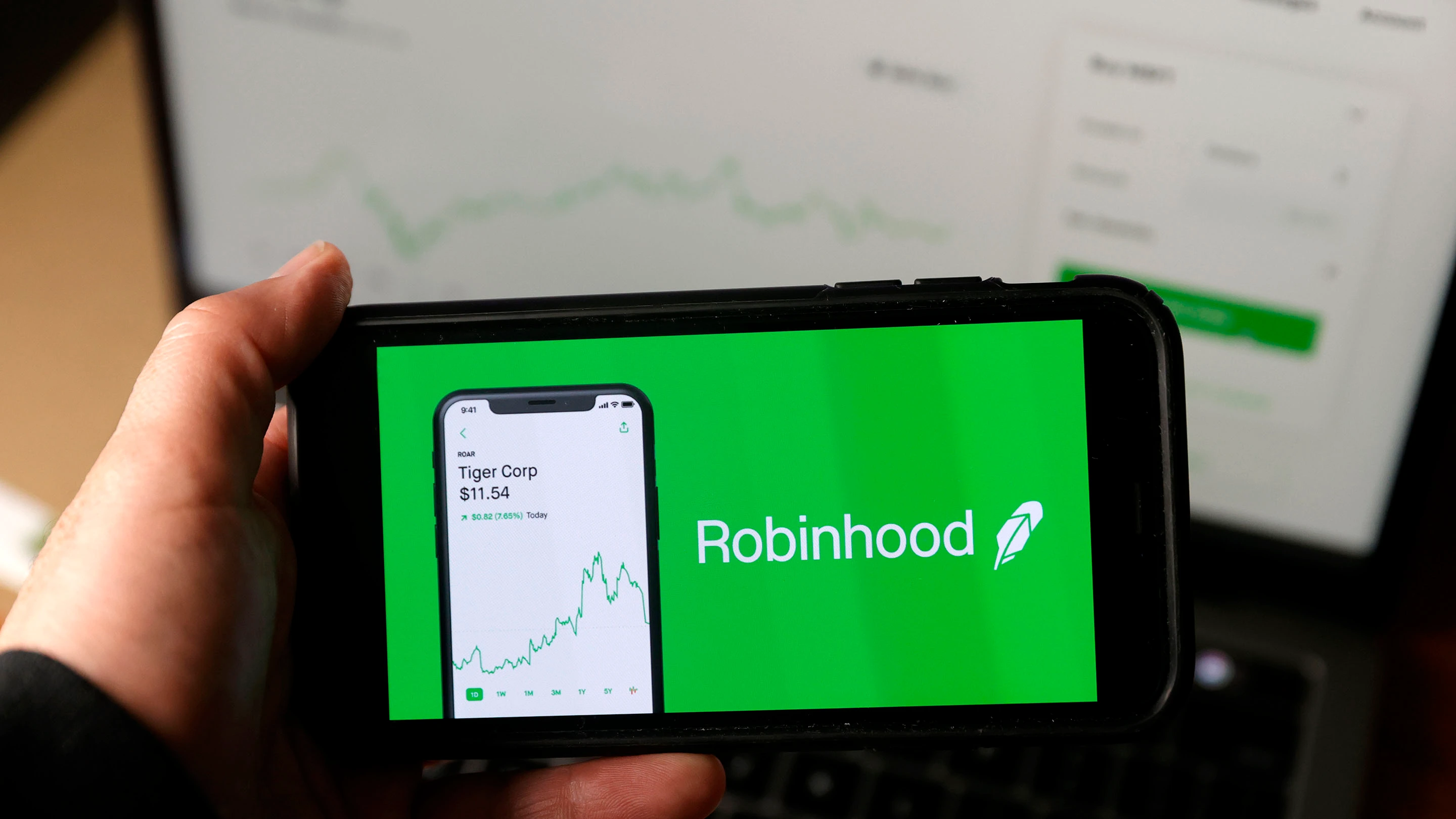 Robinhood "đấu tranh" tháng 4 khi khối lượng giao dịch giảm