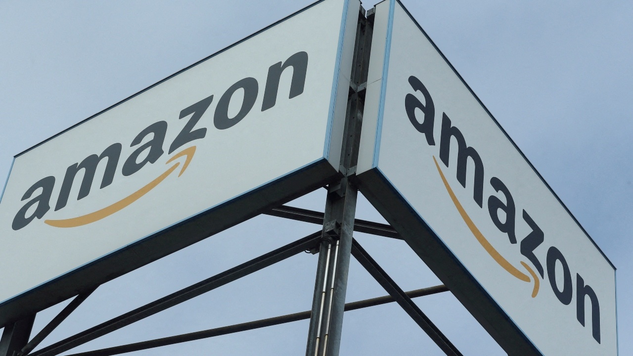 Amazon tối ưu hóa mạng lưới phân phối để giao hàng hiệu quả hơn